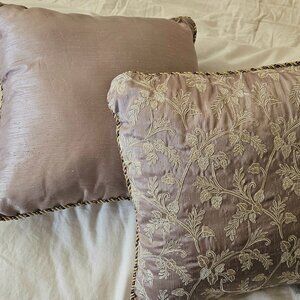 The Waterford 12"x12" Accent Pillow with cording, 2 sides pink & paisley